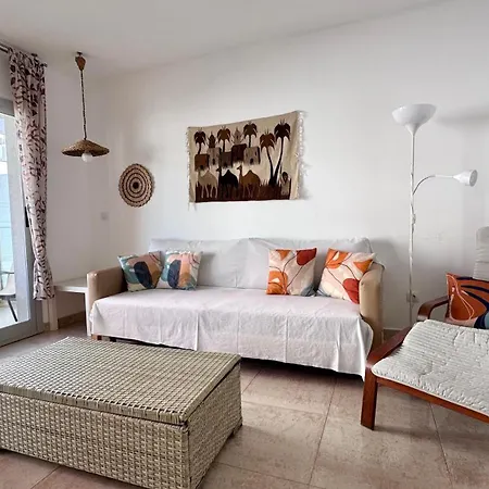 아파트 Aguamar Vybdenia